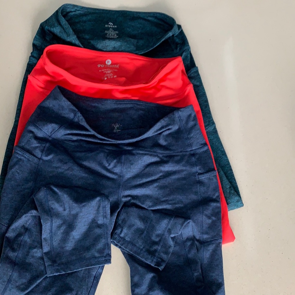 Lot of 3 leggings